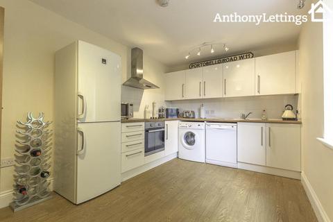 undefined, Willow Tree Lodge, Wormley
