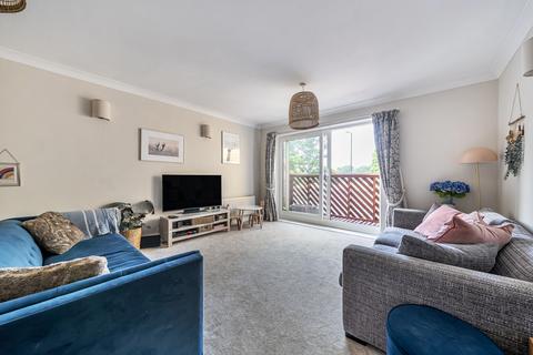 3 bedroom terraced house for sale, Sandy Lane, Teddington, TW11