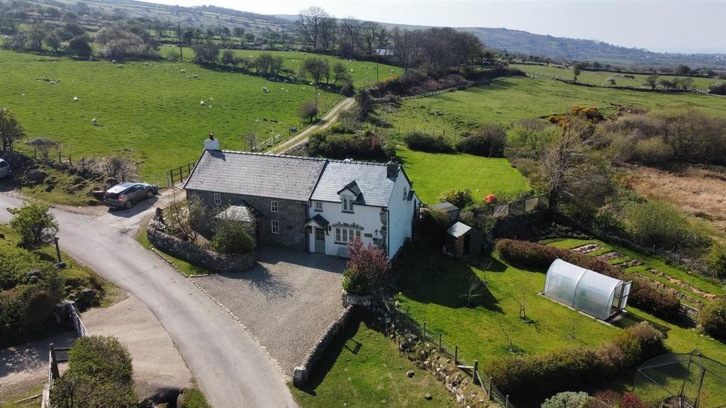 Maesteg Mountain West, Newport, Pembroksehire,...