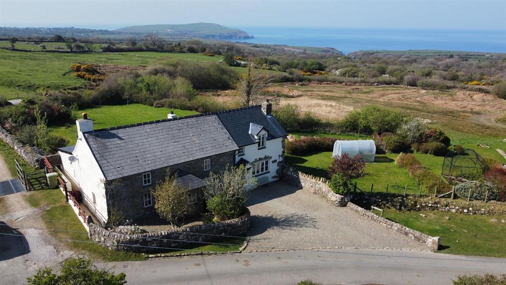 Maesteg Mountain West, Newport, Pembroksehire,...