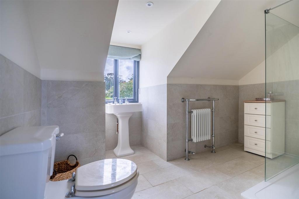Ensuite Shower Room