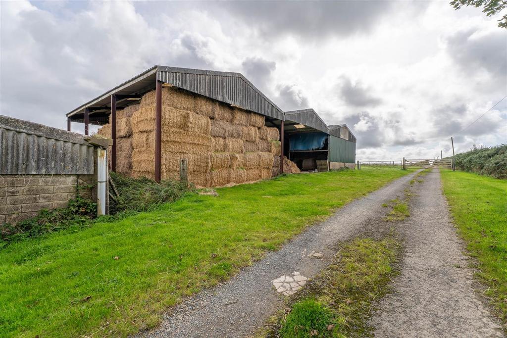 Hayshed
