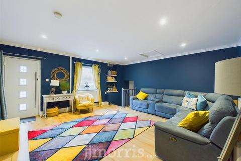 3 bedroom detached house for sale, Blaenporth, Cardigan, SA43