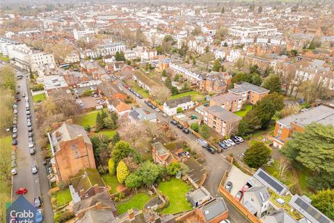 2 bedroom apartment for sale, Hanover Gardens, Upper Holly Walk, CV32