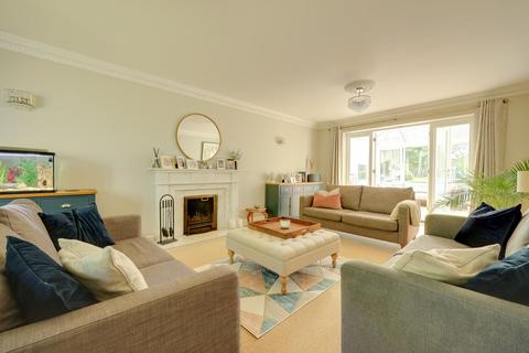 6 bedroom detached house for sale, Folders Lane, Burgess Hill, RH15