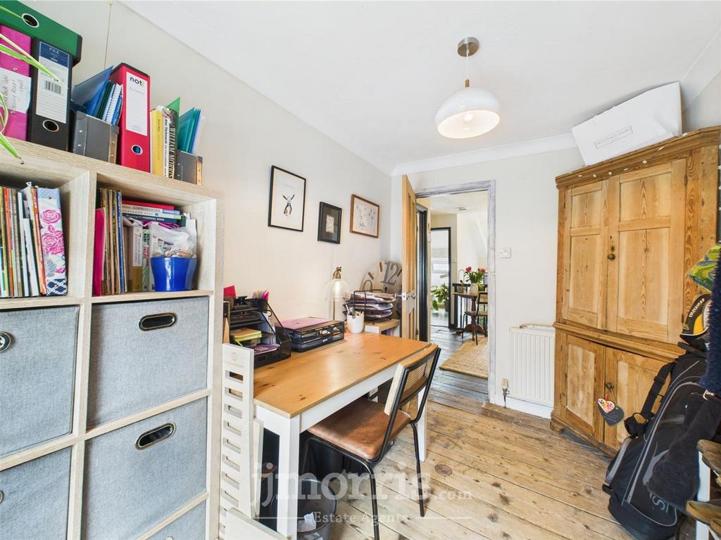 Office/Bedroom 2