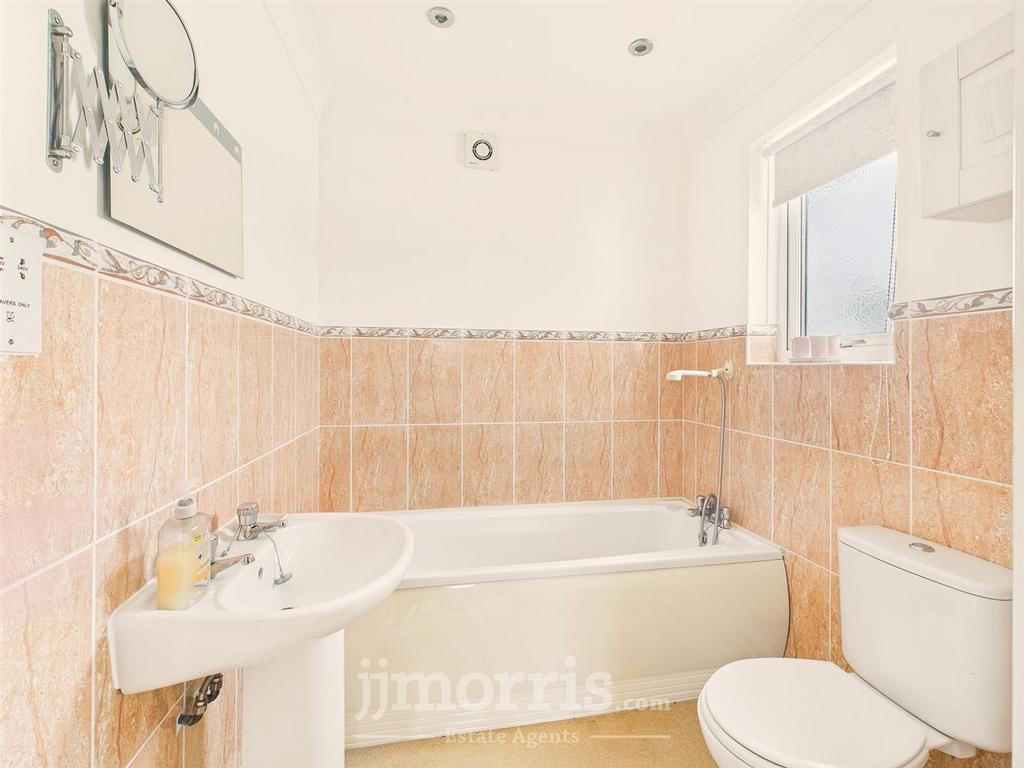 Annex Bathroom