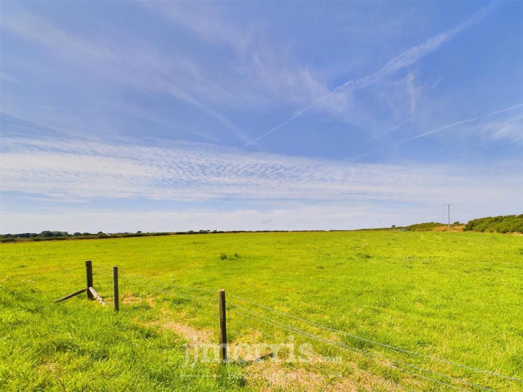 CAM02122 G0-PR0142-STILL016.jpg