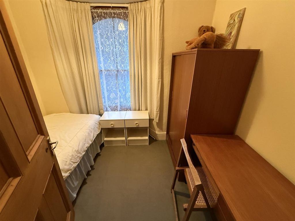 Bedroom 4/Study