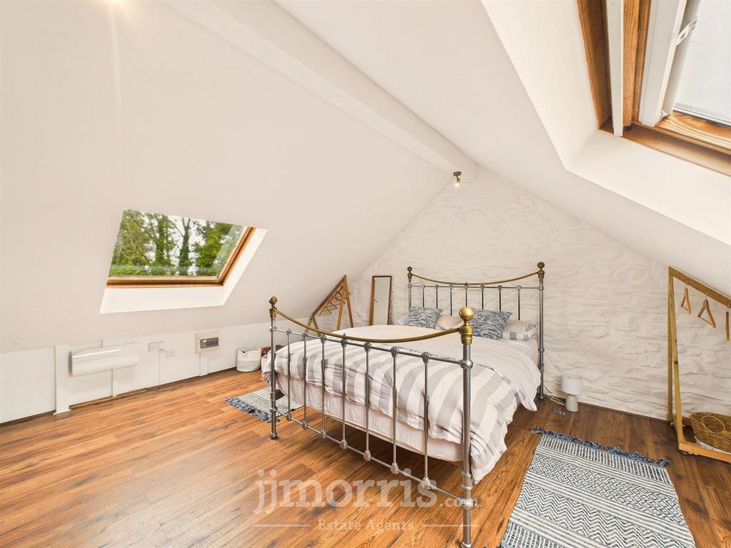 Crog Loft/Bedroom 1