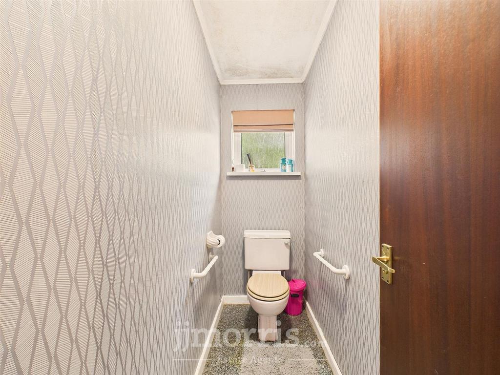 Separate WC