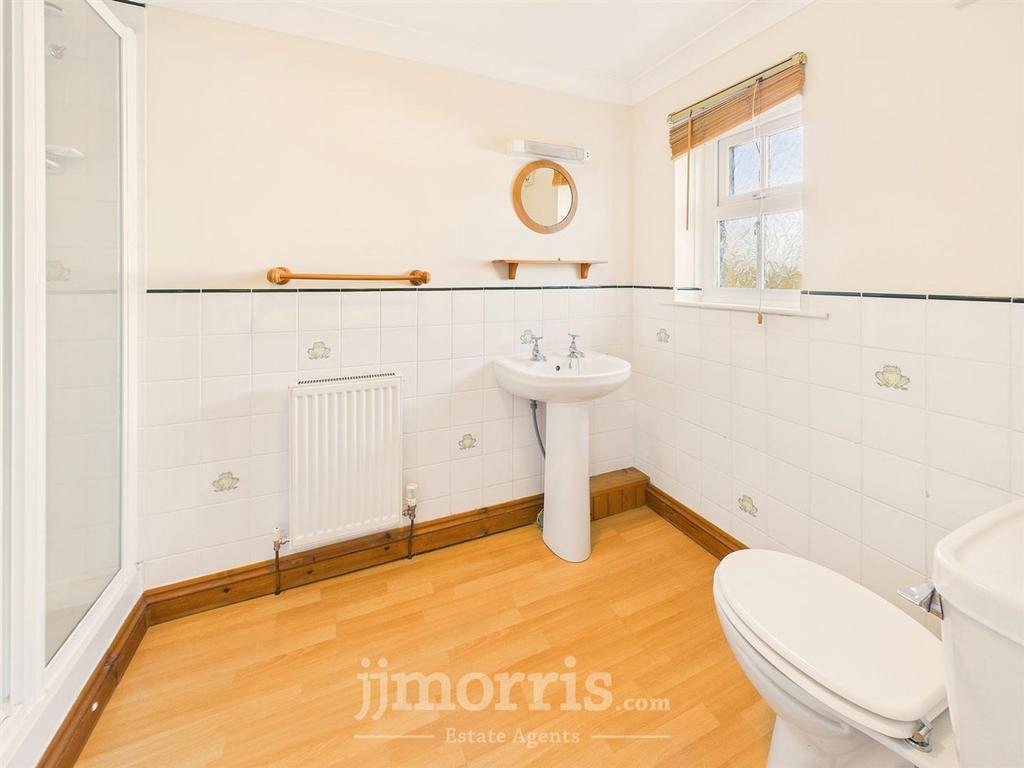En Suite Shower Room