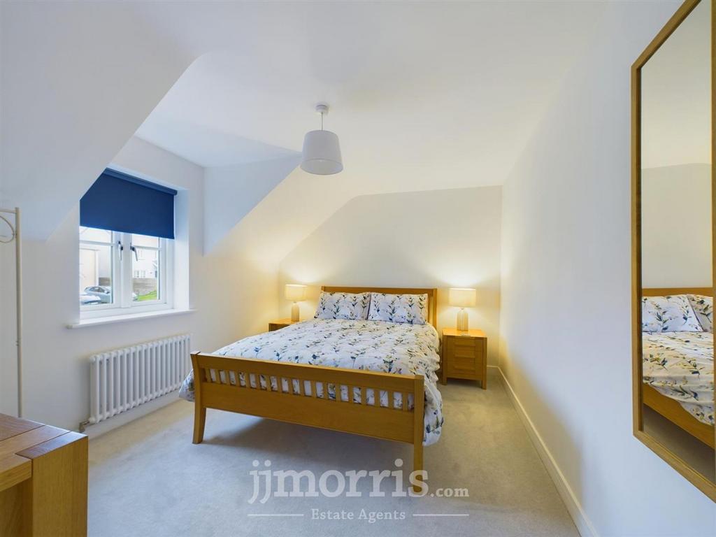 Bedroom 1 (front)