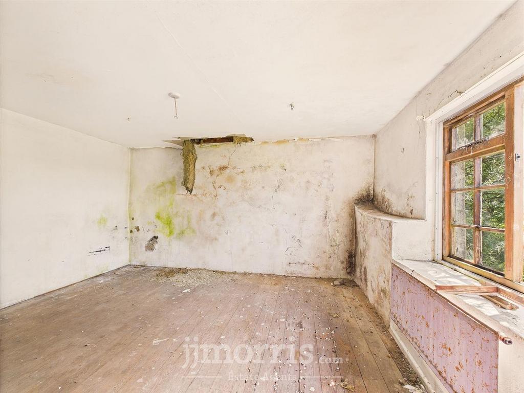 CAM02878 G0-PR0041-STILL004.jpg