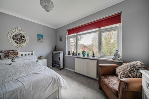 2 bedroom maisonette to rent, The Alders West Wickham BR4