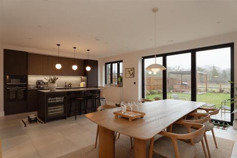 undefined, Kings Mill Lane, South Nutfield, Redhill