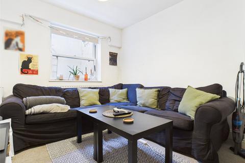 2 bedroom apartment to rent, Sillwood Street, Brighton, BN1