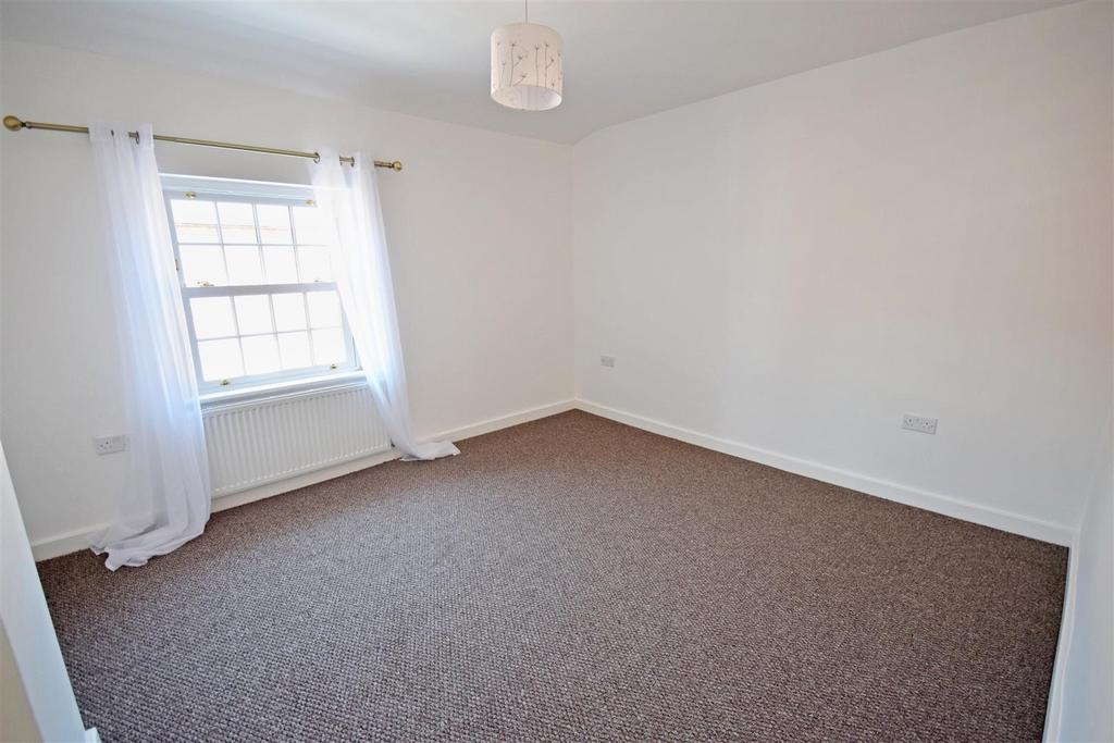 Main bedroom.jpg