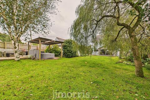 6 bedroom detached house for sale, St. Davids Road, Letterston, SA62