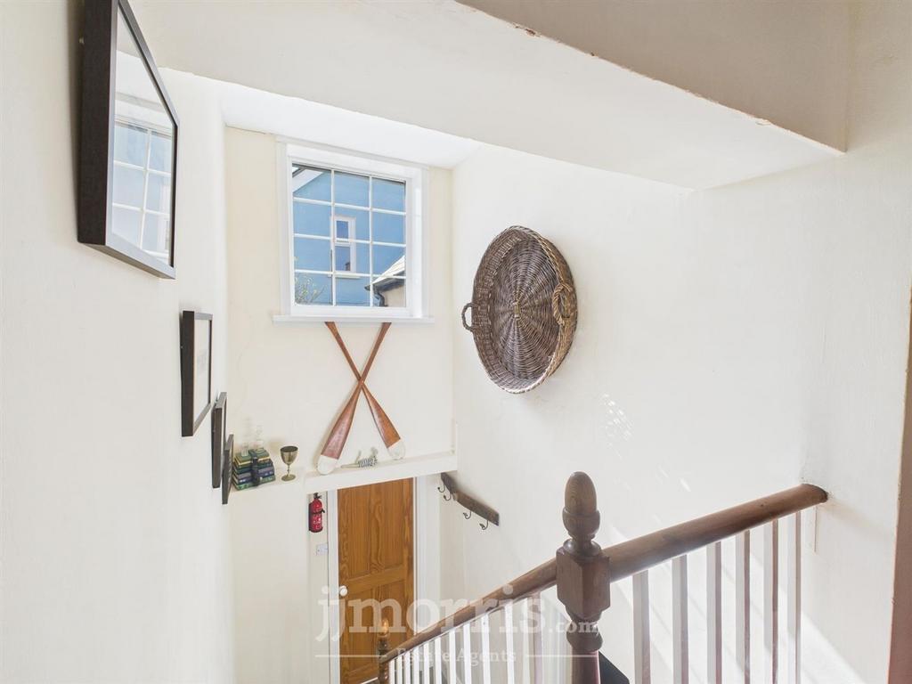 First Floor Landing (Split)