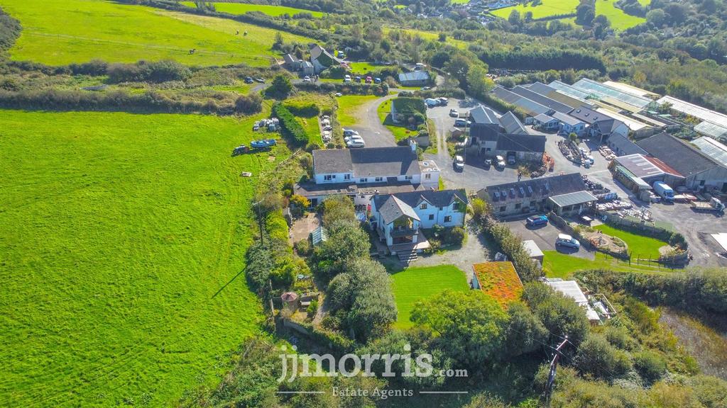 B3 AA40 FA-1 A8 C-461 F-99 F6-66 ECEC71 AF7 B.jpeg