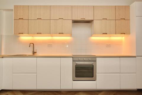 1 bedroom flat to rent, Bethune Road, London N16