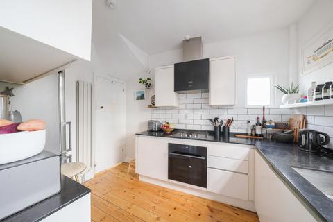 3 bedroom end of terrace house for sale, Pasture Street, Leeds LS7
