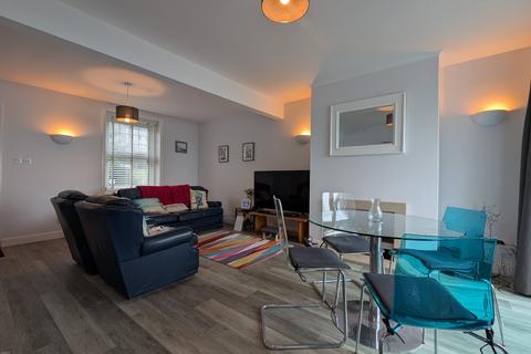 2 bedroom terraced house to rent, Sandgate High Street, Sandgate, Folkestone, CT20
