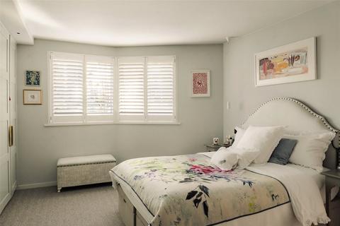 2 bedroom apartment for sale, Ashdown Lodge, 1c Chepstow Villas, Notting Hill, W11