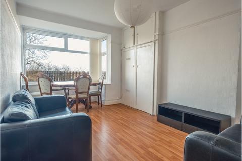 2 bedroom apartment to rent, Deanham Gardens, Newcastle Upon Tyne NE5