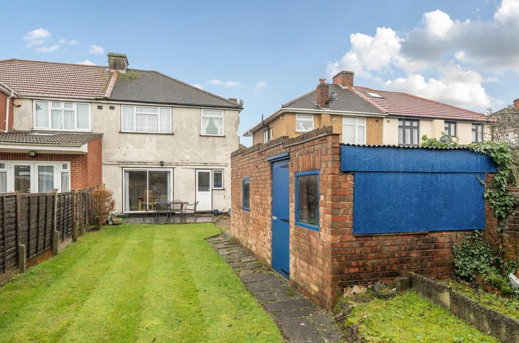 Davidson Frost-Wellings, DFW, Uppingham Avenue, Ga