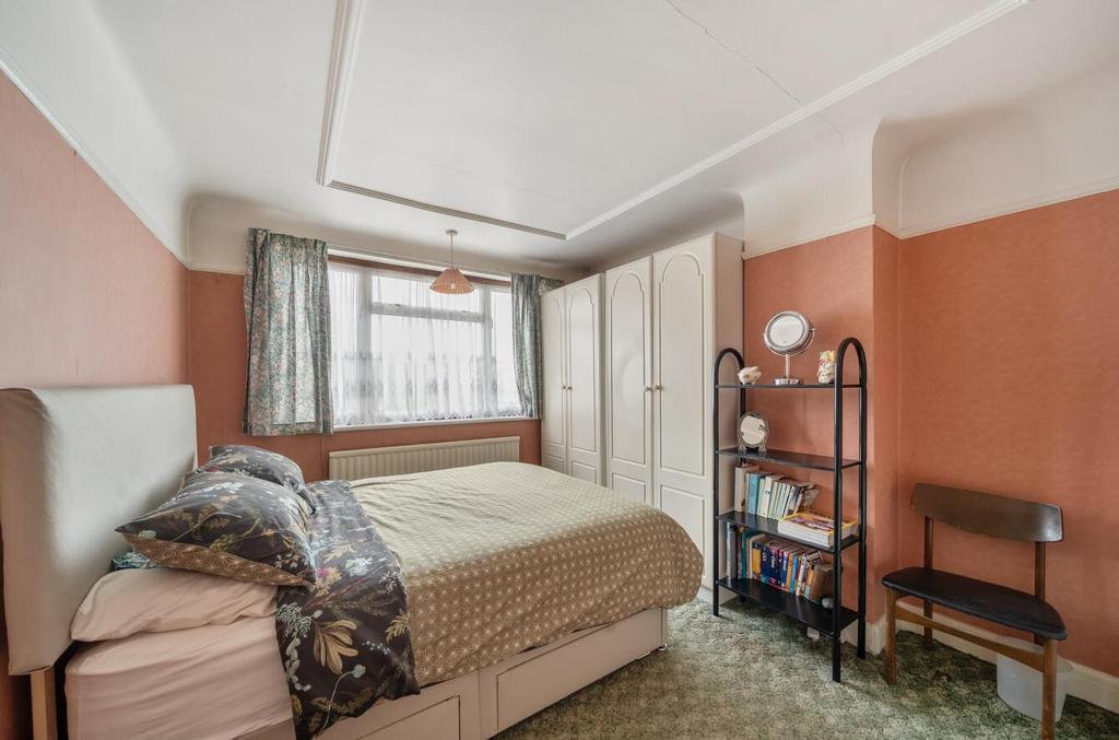 Davidson Frost-Wellings, DFW, Uppingham Avenue, Be