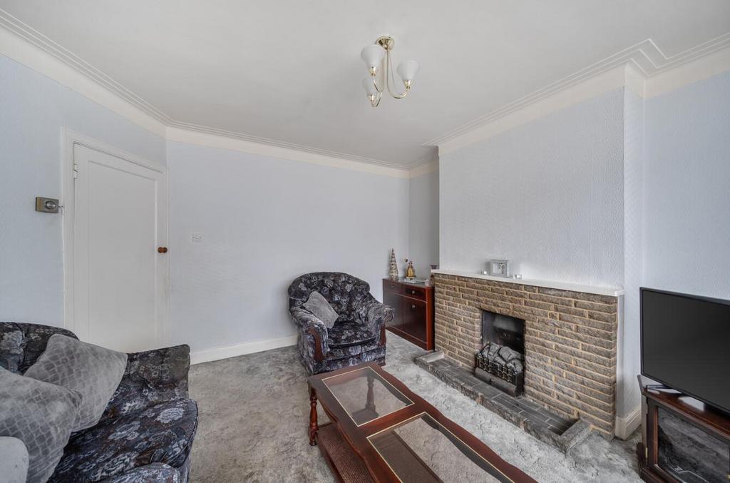 Davidson Frost-Wellings, DFW, Uppingham Avenue, Li