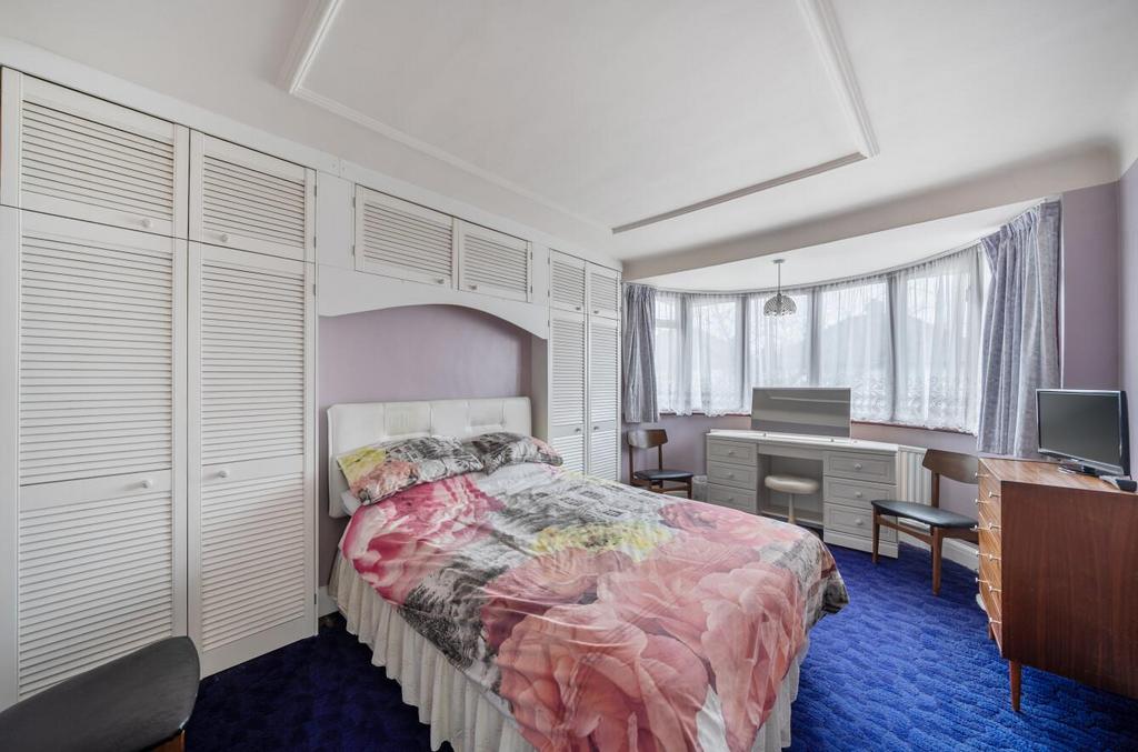 Davidson Frost-Wellings, DFW, Uppingham Avenue, Be