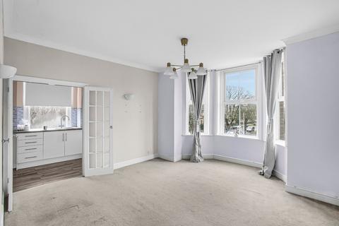 2 bedroom apartment for sale, Sandgate Road, Folkestone, CT20