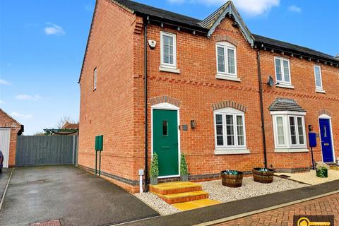 3 bedroom end of terrace house for sale, Woodstone Lane, Ravenstone