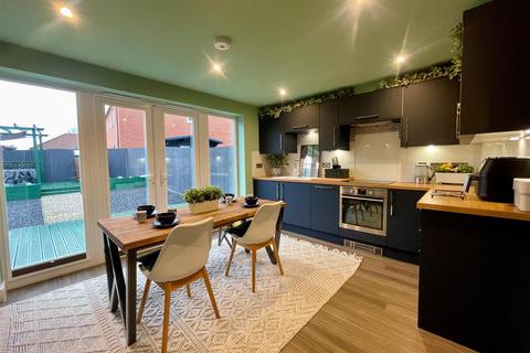 3 bedroom end of terrace house for sale, Woodstone Lane, Ravenstone