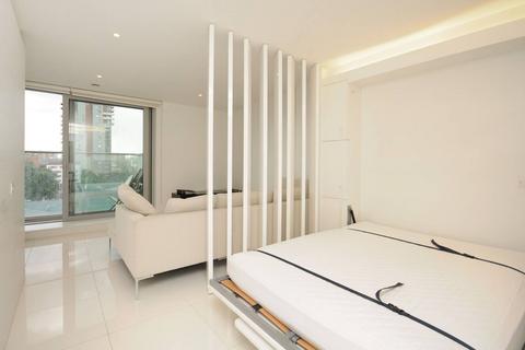Studio to rent, Pan Peninsula, Canary Wharf, London, E14