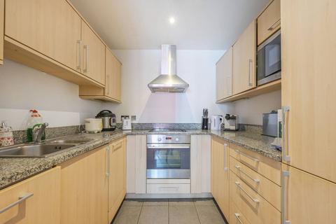 1 bedroom flat to rent, Westgate Apartments, Royal Docks, London, E16