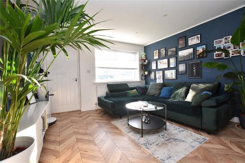 2 bedroom semi-detached house for sale, Walton Street, Heywood, Greater Manchester, OL10