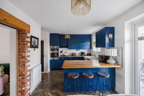 3 bedroom semi-detached house for sale, Orchard Way, Beckenham, BR3