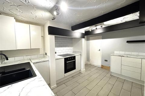2 bedroom terraced house to rent, Newhey Road, Rochdale OL16