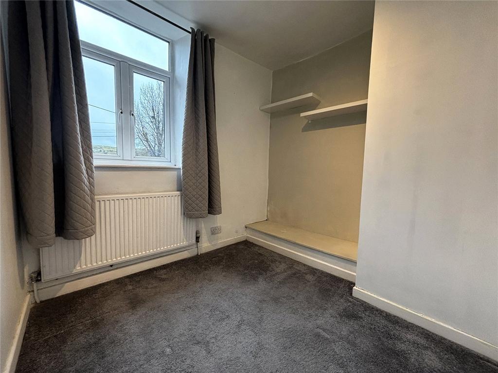 2nd Bedroom
