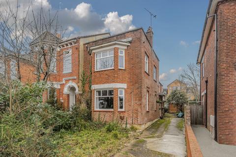 undefined, Gordon Avenue, Hampshire SO14