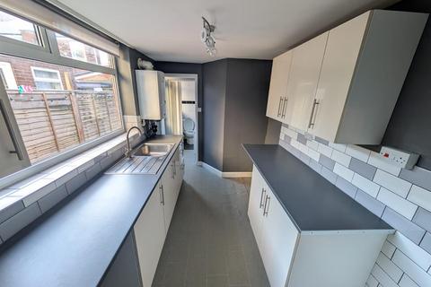 2 bedroom house for sale, Eddlethorpe villas, Hull