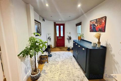 1 bedroom apartment to rent, Princes Gate East, Liverpool L8
