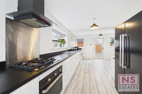 3 bedroom semi-detached house for sale, Windleston Drive, Park End, Middlesbrough, TS3