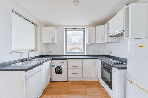 2 bedroom flat to rent, Tanners Hill, New Cross, London, SE8