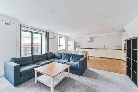 2 bedroom flat to rent, Woodland Crescent, Greenwich, London, SE10