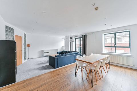 2 bedroom flat to rent, Woodland Crescent, Greenwich, London, SE10